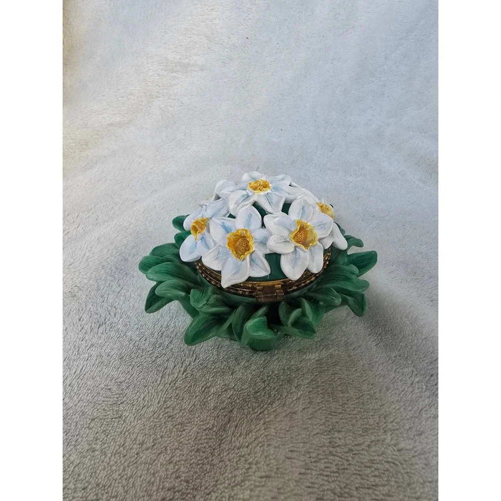 Floral Daffodil Trinket Box Hinged Lid Narcissus Flower Jewelry Case